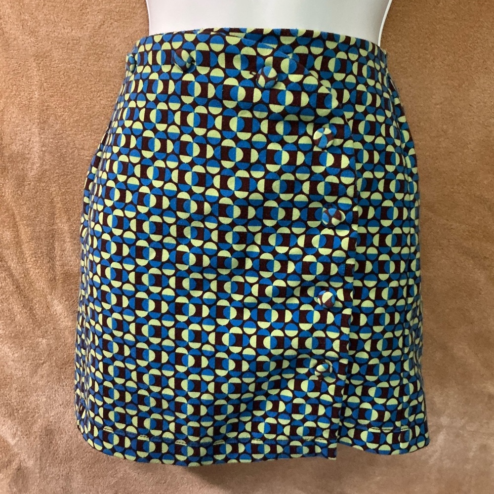 Geometric Patterned Blue‎ and Yellow Skirt with button front